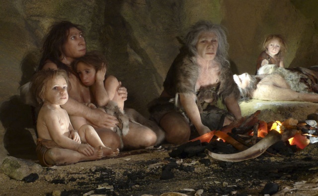 Благотворительная помощь у неандертальцев