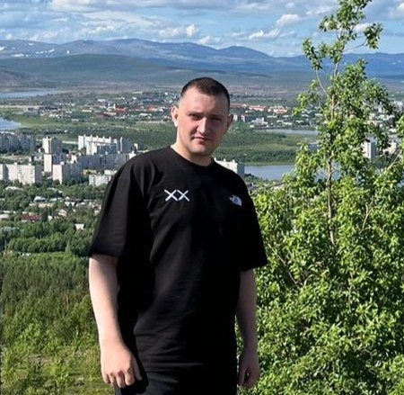 Момотов Игорь Александрович